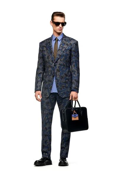 Look 28